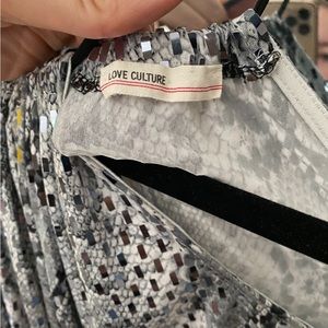 Love culture bodysuit